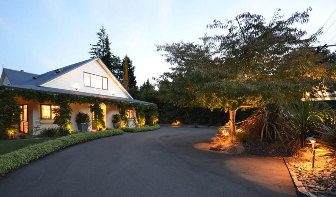 Olive Rabbit - Boutique Bed & Breakfast Терейнджи Экстерьер фото
