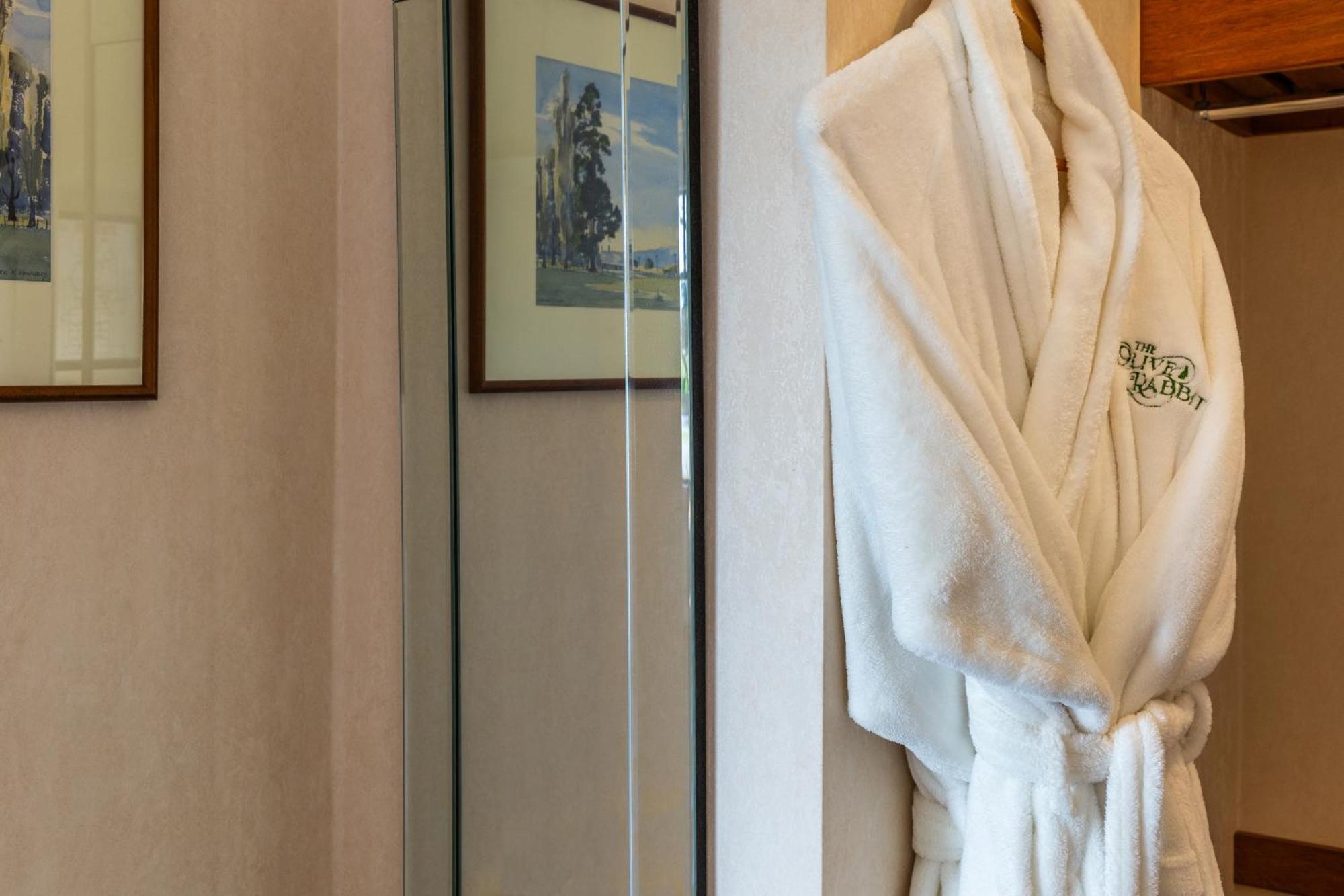Olive Rabbit - Boutique Bed & Breakfast Терейнджи Экстерьер фото
